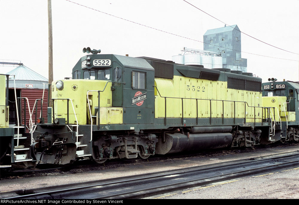 Chicago & Northwestern GP40 #5522